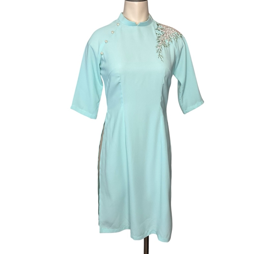 MOCA sz X Small Qipao Style Dress Embroidery Pearl Bead Details 1/2 Sleeves Aqua